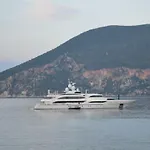 Fey's House Waterfront - Fiskardo