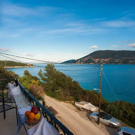 Fey's House Waterfront - 펜션 피스카던