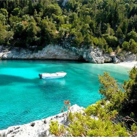 Fey's House Waterfront -